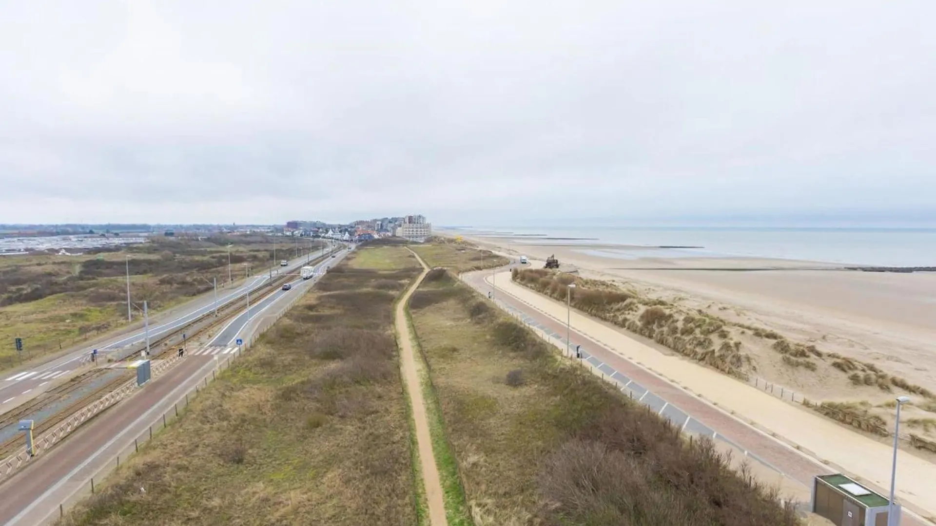 Beautiful Studio With A Top Location On The Beach Middelkerke Apartment
