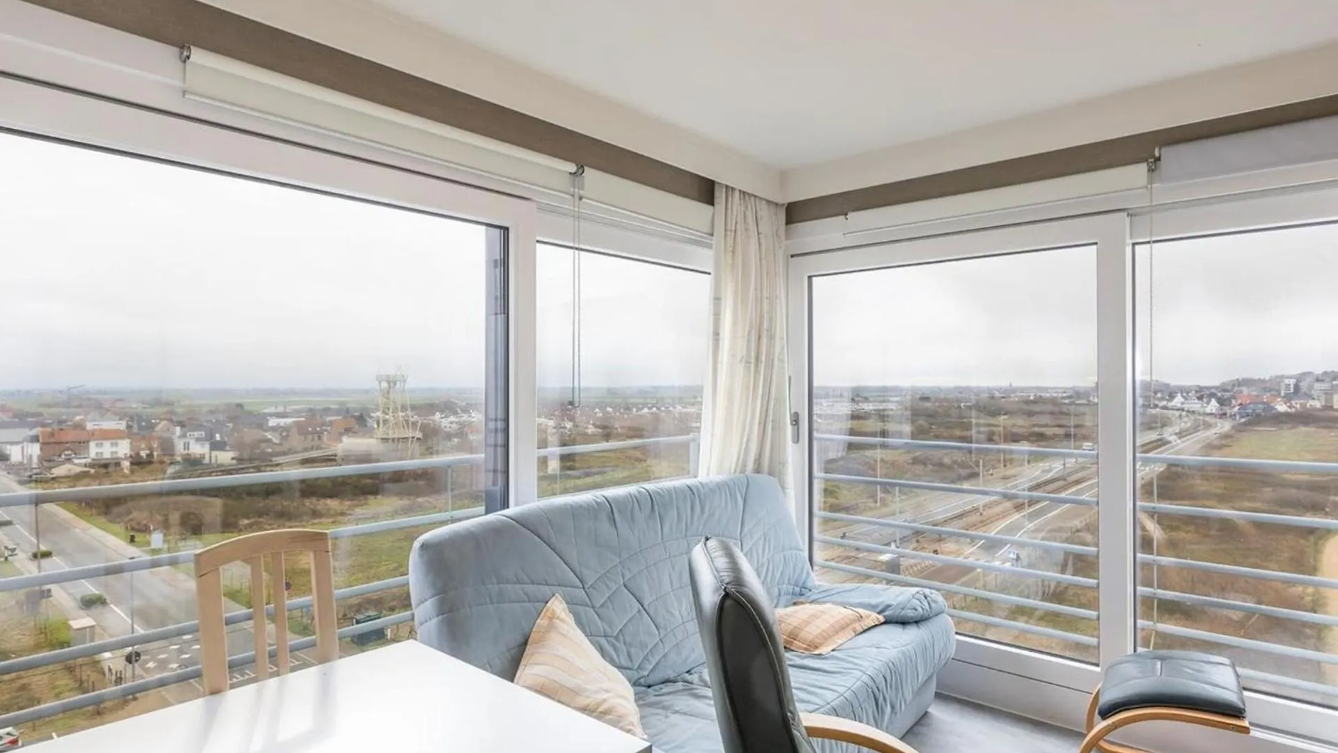 Apartment Beautiful Studio With A Top Location On The Beach Middelkerke