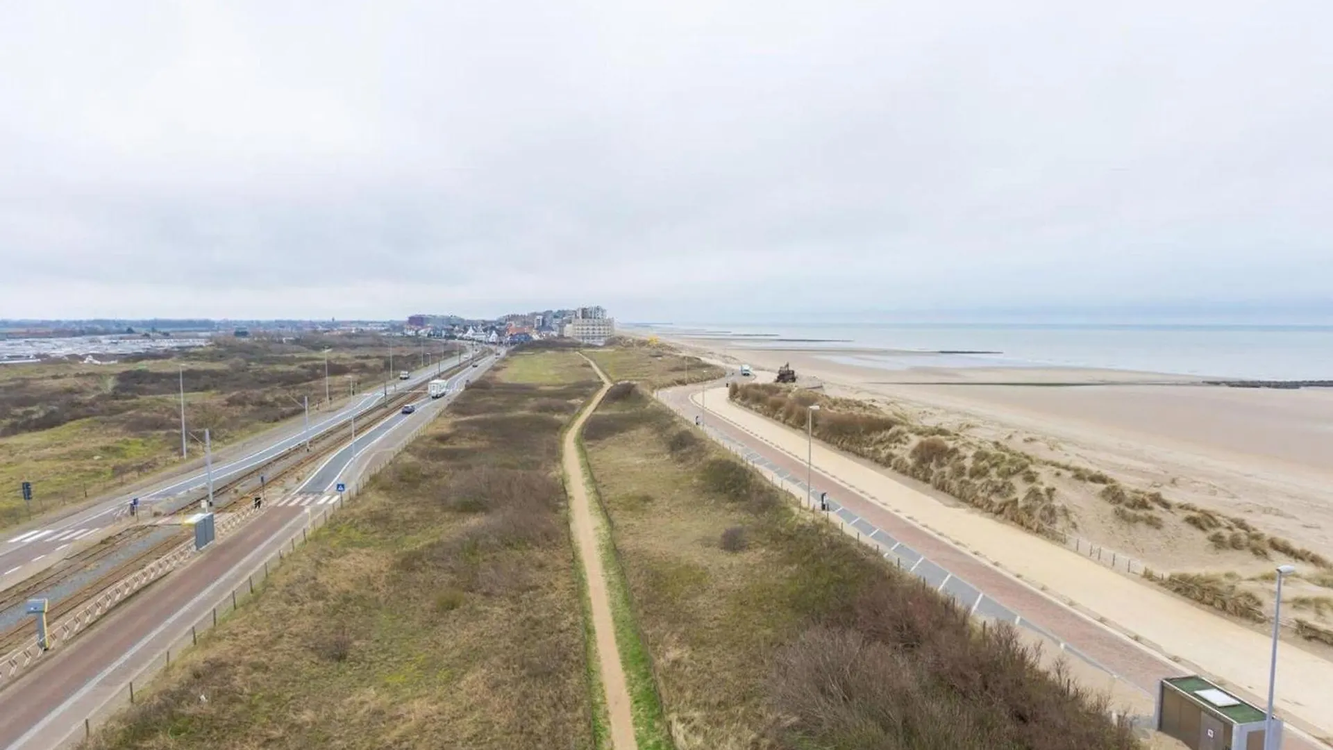 Beautiful Studio With A Top Location On The Beach Middelkerke
