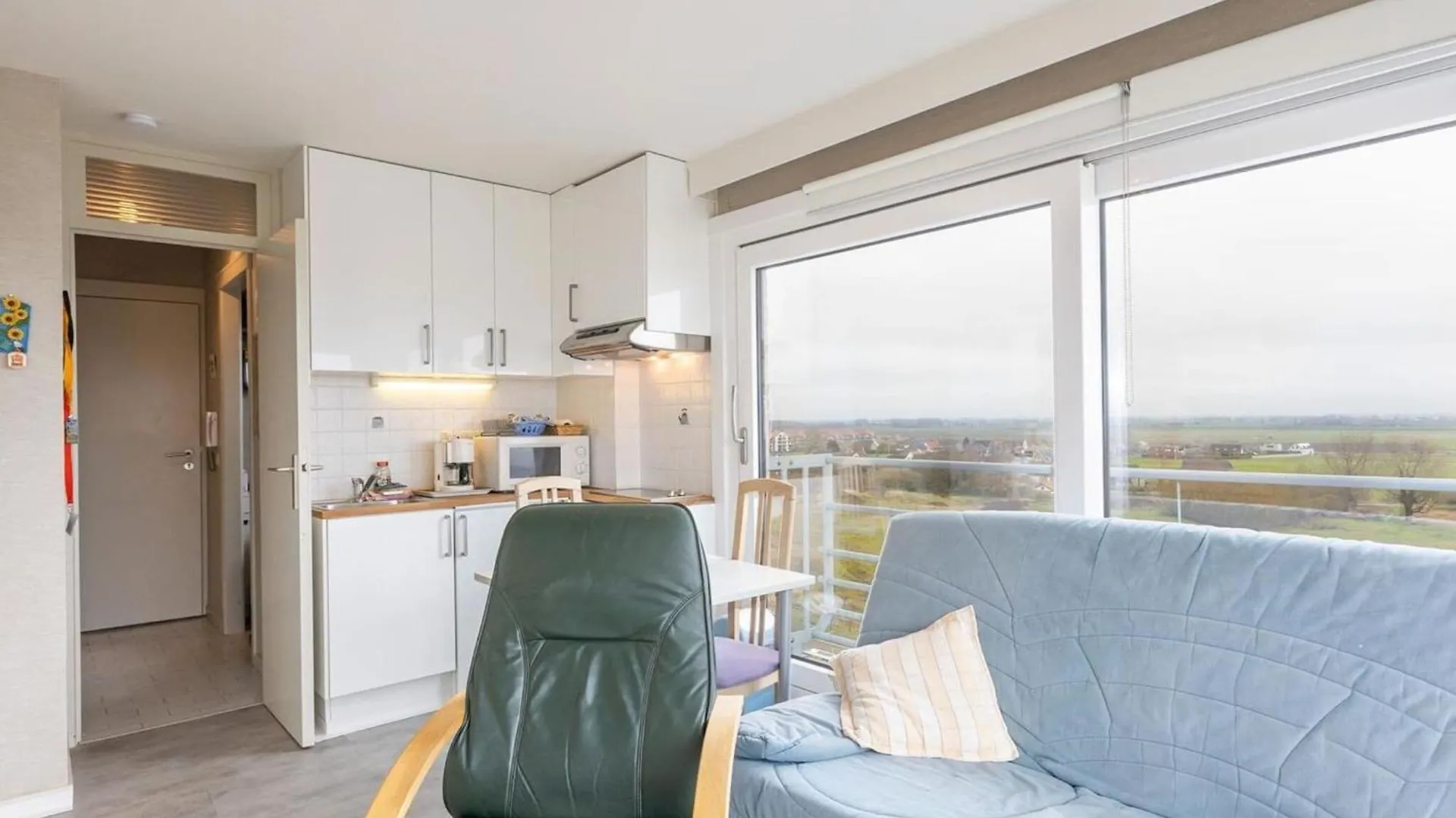 Beautiful Studio With A Top Location On The Beach Middelkerke